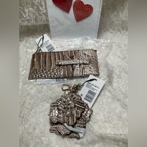 NWT 2 Pc Brahmin ALABASTER MAGNOLIA & CREDIT CARD WALLET SET, NEW WITH TAGS
